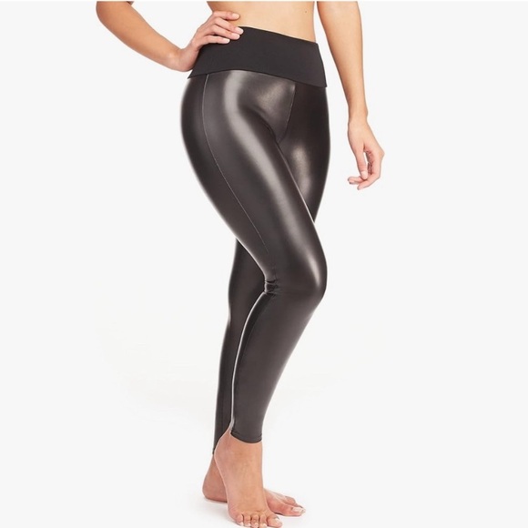 NWOT Red Hot Label Spanx faux leather leggings. Black XL - Picture 1 of 6